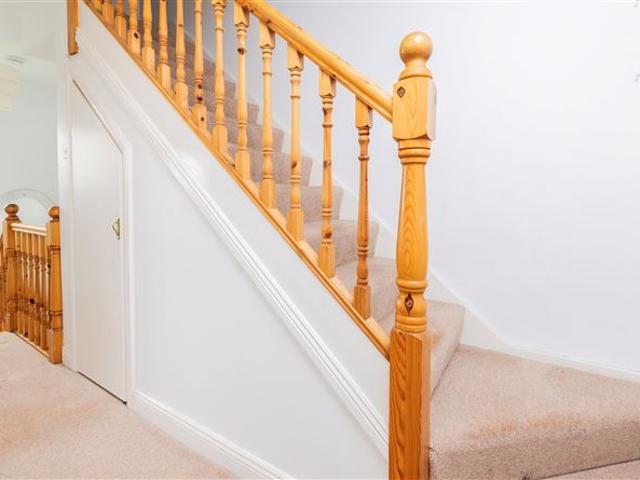 530,000 | 1, Captains Court, Skerries, County Dublin P. Marry & Associates 5002 MyHome. Ie Residential
