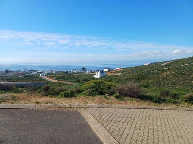 530 m² Land available in Steenbergs Cove