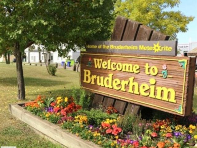 5319 45 Street, Bruderheim, AB, T0B 0S0 vacant land for sale | Listing ID E4483 | Royal LePage