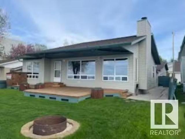 5319 51 Av, Rural Lac Ste. Anne County, AB, T0E 0A0 house fo.
