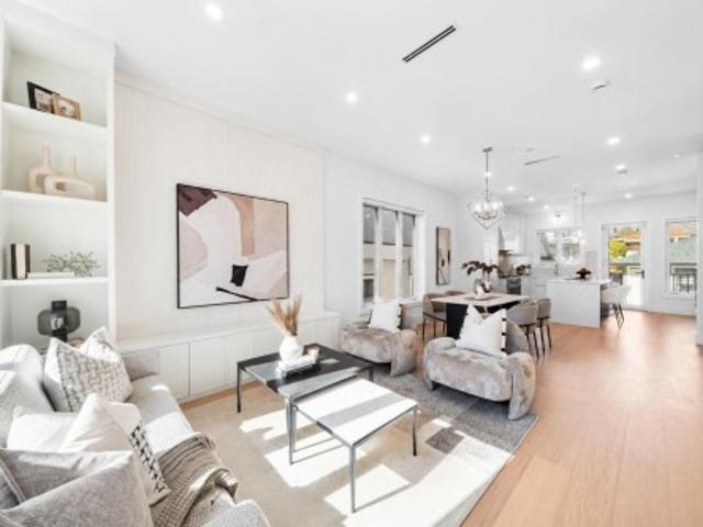 531 61St Avenue W, Vancouver, BC, V6P 2B4 duplex for sale | Listing ID R3137 | Royal LePage