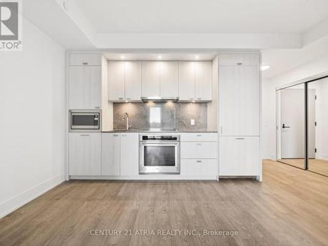 532 858 Dupont Street, Toronto, ON, M6G 0C1 lease for lease | Listing ID W12990 | Royal LePage