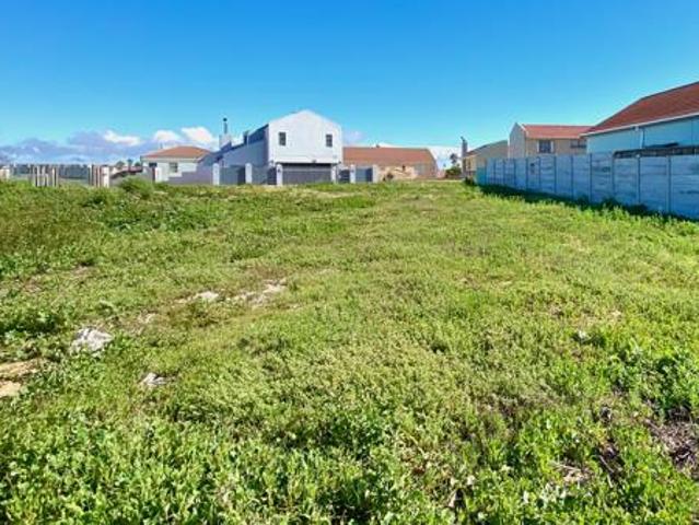 532 m² Land available in Port Owen