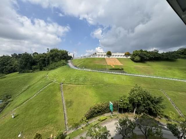 533 Bukit Batok Street 51 HDB Apartment For Sale, $938,000, 4 Bed 2 Bath 1,324 sqft $708.00 psf