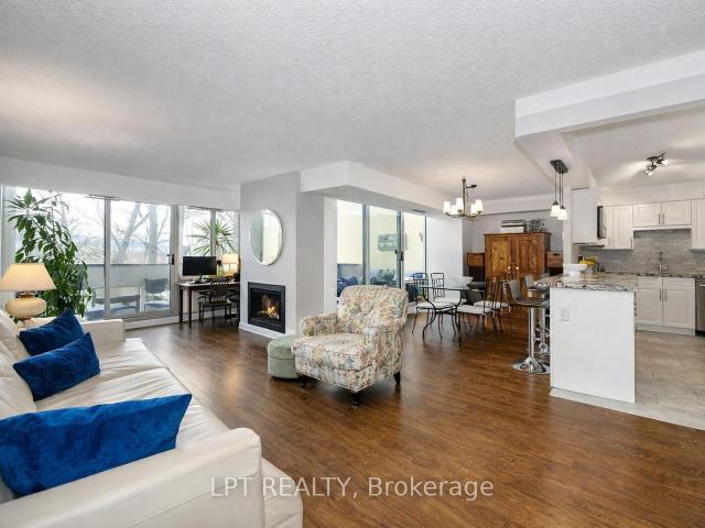 534 1 Marlborough Court, Oakville | For Sale @ $549,900 | Condos. Ca