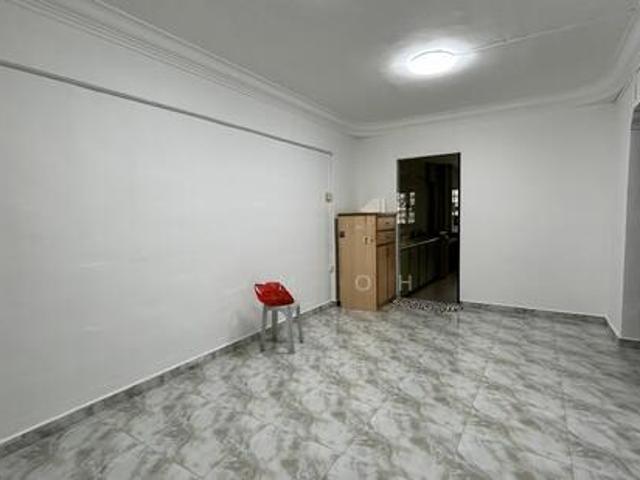 534 Jurong West Street 52 HDB Apartment For Rent, $3,500, 2 Bed 2 Bath 721 sqft $4.85 psf