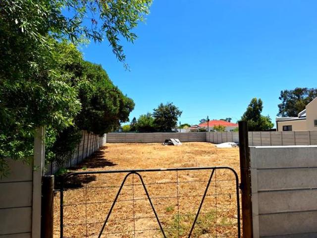 534 m² Land available in Velddrif