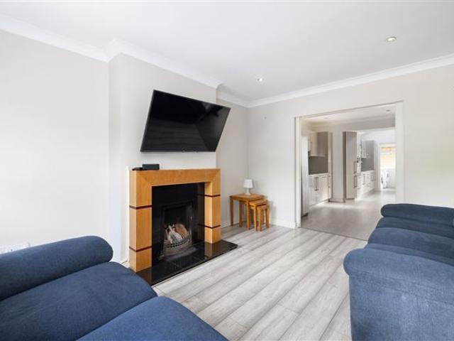 535,000 | 35 Herbert Park, Bray, Co. Wicklow Sherry FitzGerald Bray 5006 MyHome. Ie Residential