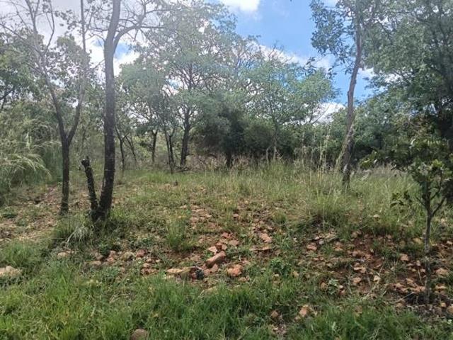535 m² Land available in Gateway Manor Estate