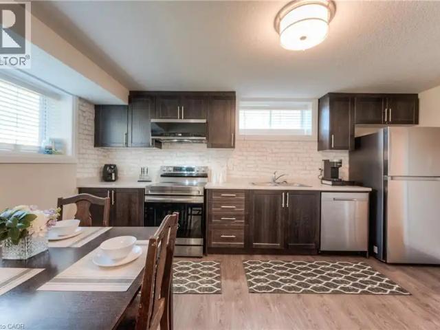 537 VALHALLA Crescent Unit# B