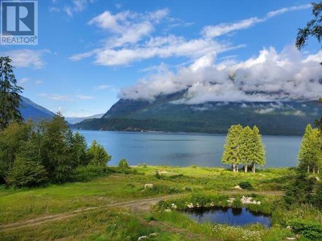5384 Highway 6, Burton, BC, V0G 1E0 house for sale | Listing ID 10343 | Royal LePage