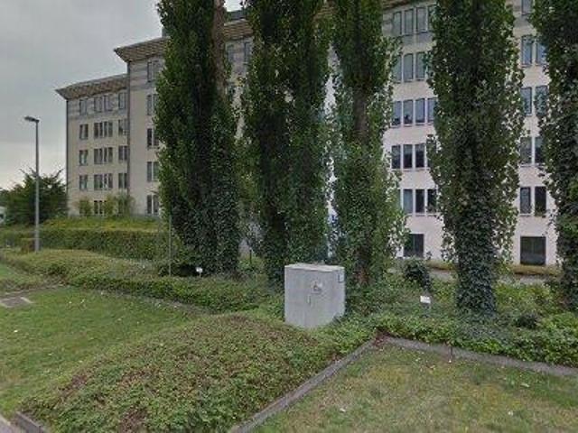 538 m2 office space for rent in Machelen