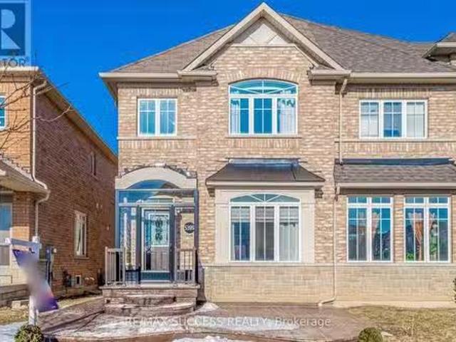 5399 Festival Drive, Mississauga, ON, L5M 0G7 house for sale.