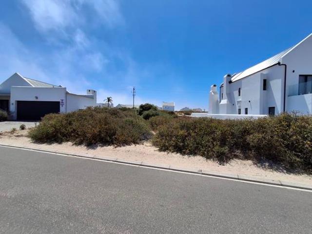 539 m² Land available in Britannia Bay
