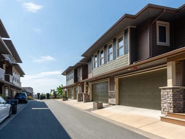 57 10480 Street, Maple Ridge, BC, V2W 0J4 townhouse for sale | Listing ID R3149 | Royal LePage