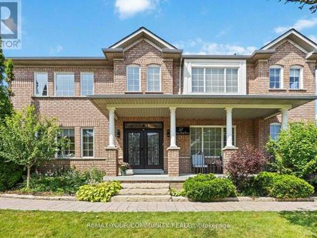 57 Turning Leaf Drive, Vaughan, ON, L4H 2J5 house for sale | Listing ID N12894 | Royal LePage