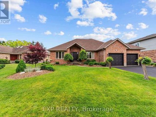 57 Valleyview Crescent, Thames Centre Dorchester, ON, N0L 1G3 house for sale | Listing ID X13627 | Royal LePage