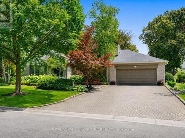 57 Wimpole Drive, Toronto, ON, M2L 2L2 Luxury House for sale | Listing ID C13536 | Royal LePage Carriage Trade Luxury Properties
