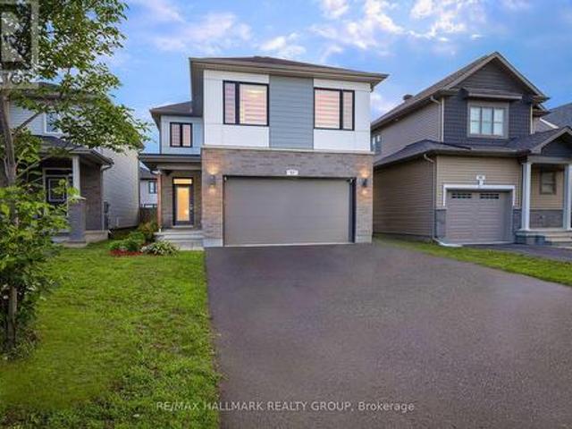 57 Zaatiik Grove, Ottawa, ON, K1X 0E5 house for sale | Listing ID X13510 | Royal LePage