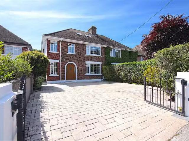 57 Blackheath Park, Clontarf, Dublin 3