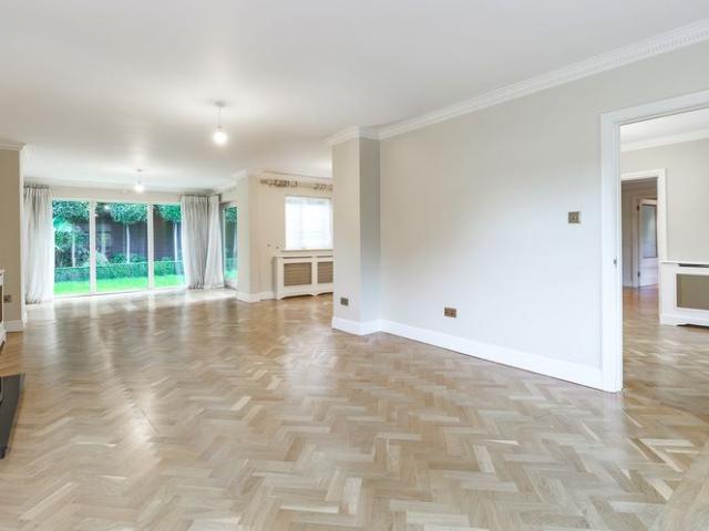 57 Carysfort Downs