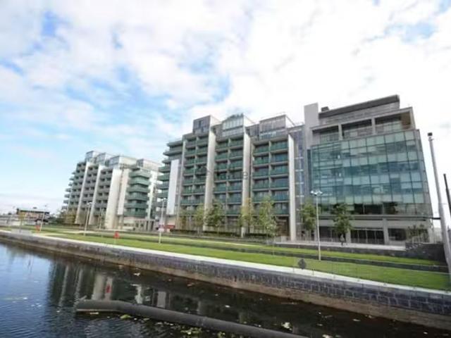 57 Cloncurry House, Spencer Dock, Dublin 1 is for rent