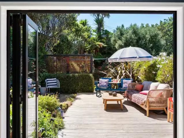57 Eden Street, Island Bay, Wellington City