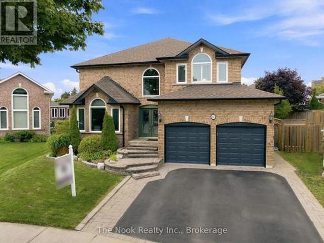 57 Finnegan Place, Whitby Pringle Creek, ON, L1R 2K9 house for sale | Listing ID E13694 | Royal LePage