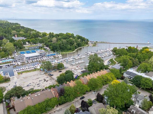 57 Forsythe Street, Oakville | 4Beds/4Bath, Townhouse, $6,000/mo | Condos. Ca