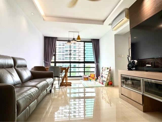 57 Havelock Road HDB Apartment For Sale, $1,020,000, 3 Bed 2 Bath 957 sqft $1,066.00 psf