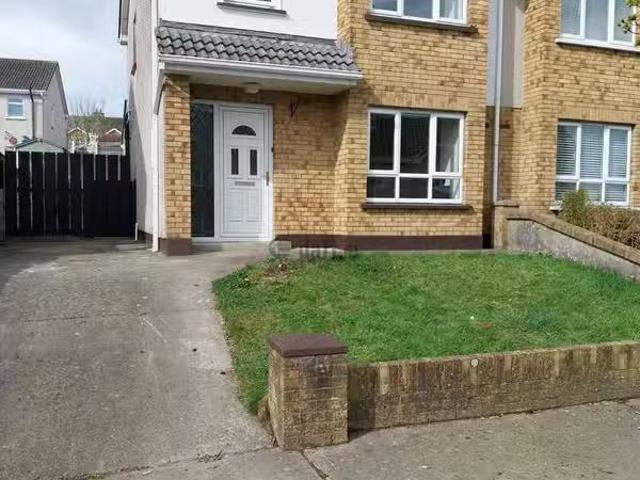 57 Hillview, Rhode, Ballybryan, Co. Offaly is for rent