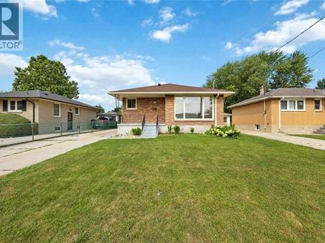 57 Leopold Drive, Sarnia, ON, N7S 2S7 investment for sale | Listing ID 26019 | Royal LePage