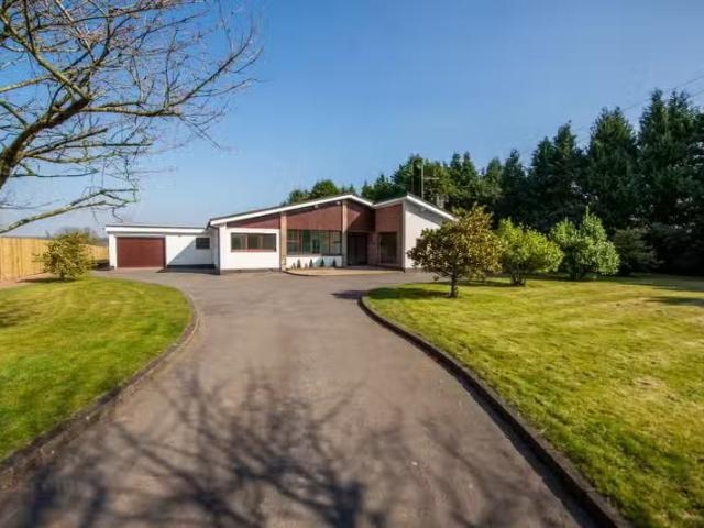 57 Moyallon Road