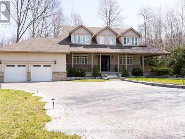 57 Old Trail Road, Tiny, ON, L0L 2T0 house for sale | Listing ID S12810 | Royal LePage