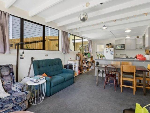 57 Opoho Road 6 Bedroom