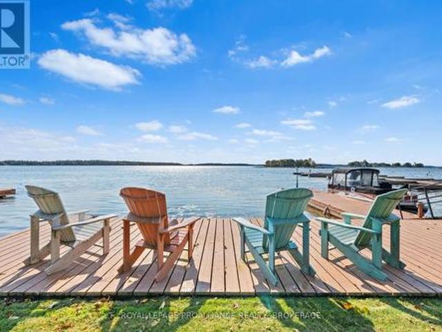 57 River Road, Front Of Leeds & Seeleys Bay, ON, K0E 1L0 Luxury House for sale | Listing ID X12094 | Royal LePage Carriage Trade Luxury Properties