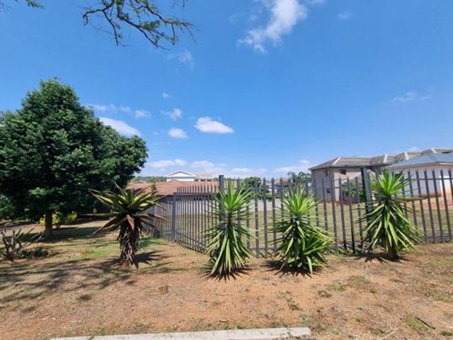 540 m² Land available in White River Central