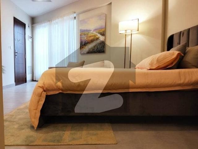 540sq ft 1BHK Luxury Flat Available on CASH/ INSTALMENTS. Paragon Towers are available on SALE at minimum prices