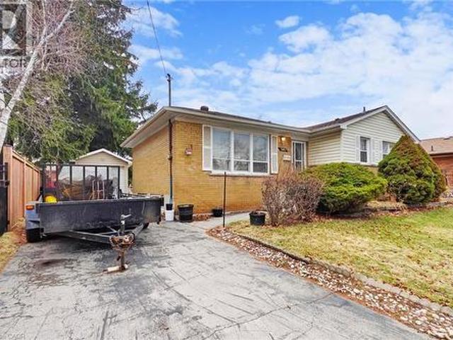 541 Wingrove Crescent, Oakville, ON, L6L 4R7 house for sale | Listing ID 40840 | Royal LePage