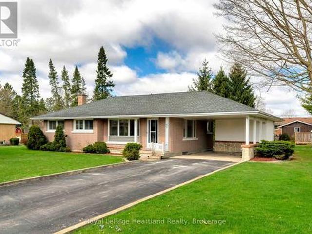 542 Angus Street, North Huron Wingham, ON, N0G 2W0 house for sale | Listing ID X12168 | Royal LePage