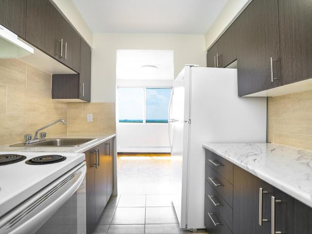 5455 Rue de Terrebonne 2 Bedroom 1 Bathroom Apartment for Rent