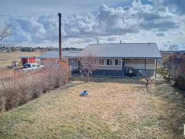545019 Hiway 36, Rural Two Hills County, AB, T0B 4K0 house f.