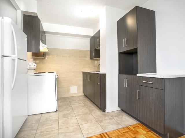 5450 Queen Mary 0 Bedroom 1 Bathroom [object Promise] for Rent