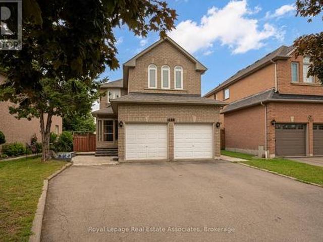 5453 Middleport Crescent, Mississauga, ON, L4Z 3V2 house for sale | Listing ID W13438 | Royal LePage