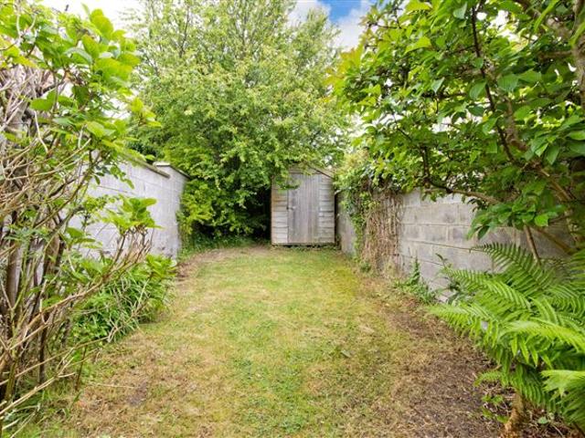 545,000 | 13 The Poplars, Monkstown Valley, Monkstown, Co. Dublin DNG Rock Road 5000 MyHome. Ie Residential