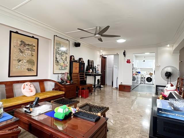 545 Ang Mo Kio Avenue 10 HDB Apartment For Sale, $788,000, 3 Bed 2 Bath 1,270 sqft $620.00 psf