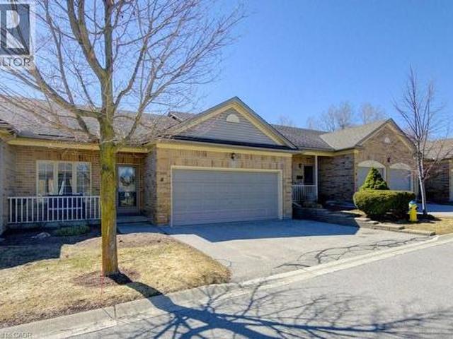 545 Laurelwood Drive Unit# 8, Waterloo, ON, N2V 2R4 townhouse for sale | Listing ID 40836 | Royal LePage