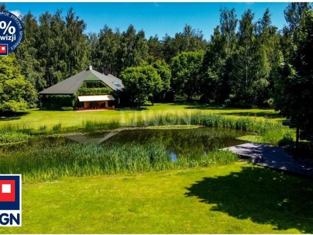 546 m², Ewcin