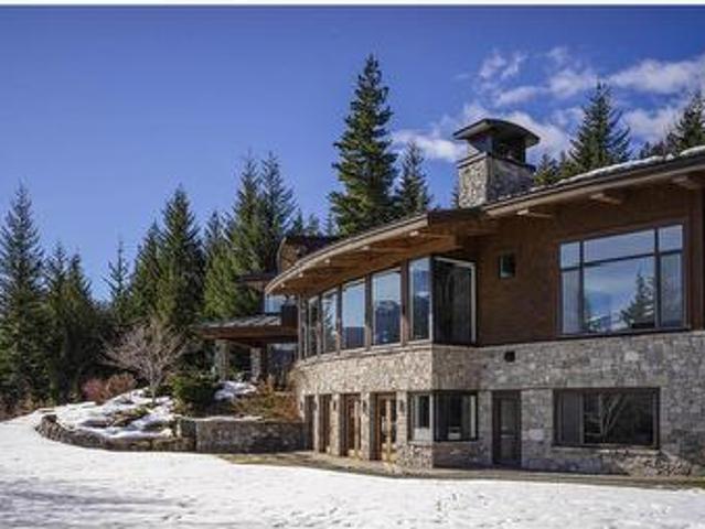5476 Stonebridge Place, Whistler, BC, V0N 1B5 house for sale | Listing ID R2976 | Royal LePage