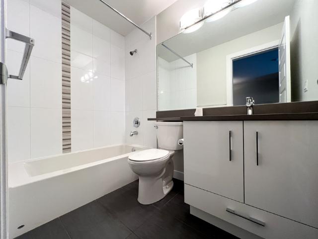 5477 200th Street 2 Bedroom Apartment for Rent at 5477 200 St, Langley, BC V3A 0J7 Nicomeki